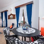 Apartament Pet Friendly Apartment In Peroj With Wifi