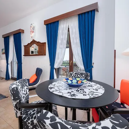 Appartamento Pet Friendly Apartment In Peroj With Wifi