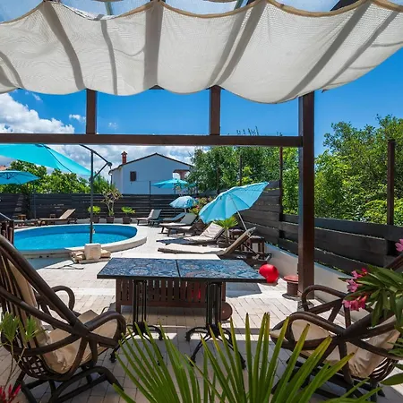 Beautiful In With Wifi Appartamento Peroj