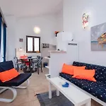 Pet Friendly Apartment In Peroj With Wifi