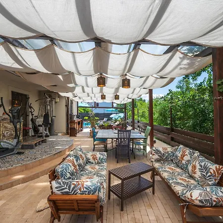 Apartament Beautiful In With Wifi